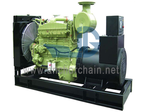 Marine 450KW Cumminsi generaatorikomplekt